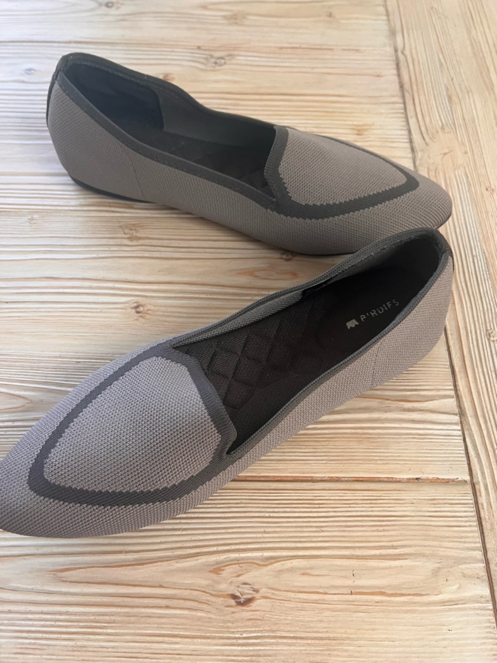 Birdies The Blackbird Flats Size 10.5 Gray Knit Pointed Toe Washable Loafers